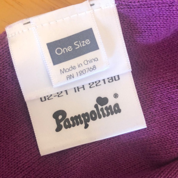 Girl’s ruffled scarf and matching hat - Picture 5 of 5